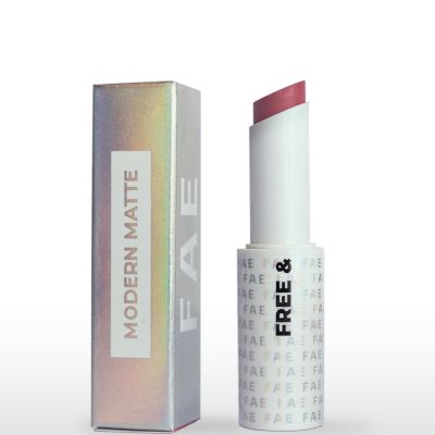 FAE Beauty: Peachy Pink Modern Matte Lipstick (Shade Freaky) - 3.5gm