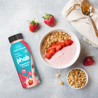 Phab: Protein Milkshake Strawberries & Cream - Pack of 6 x 200ml