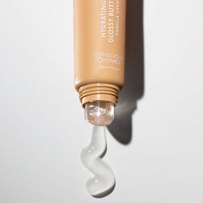 Conscious Chemist: Multi Peptide & Shea Butter Infused Lip balm With SPF 15 :- Vanilla (15g)