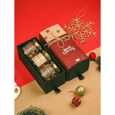 Kokomae: Kokomae Divine Chocolate Coated Nuts Festive Box | 3 Coated Nuts Hamper