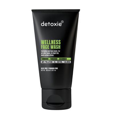 Detoxie: Detoxie | Wellness & Anti-Stress Combo | Face Serum 30ml +Moisturizer 50g +Under Eye Cream 15g + Face Wash 100ml