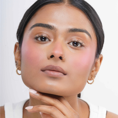 Diam Beauty: Cheeky Affair Liquid blush, Plum Perfection