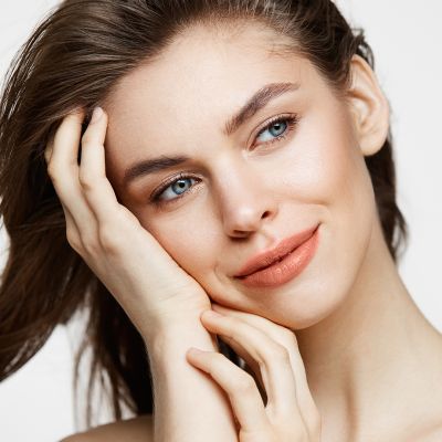 L.A.Girl: LIP HAZE BLURRING SOFT MATTE LIP COLOR-SHY