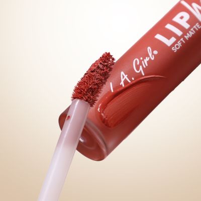 L.A.Girl: LIP HAZE BLURRING SOFT MATTE LIP COLOR-TAKEN