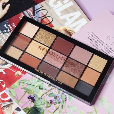 Makeup Revolution: Re-Loaded Palette Velvet Rose