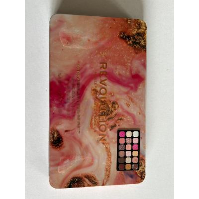 Makeup Revolution: Forever Flawless Affinity Eyeshadow Palette