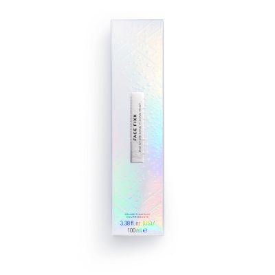 XX Revolution: MOISTURISING FIXING MIST