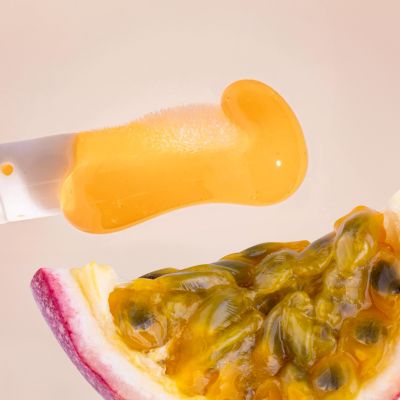 Milani: Milani Fruit Fetish Lip Oils 110 Passionfruit Coconut