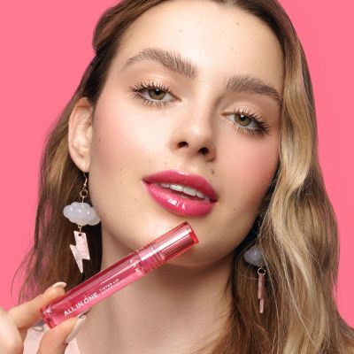 Lamel: All in One Lip Tinted Plumping Oil 402-Pink Sparkle Lamel: All in One Lip Tinted Plumping Oil 402-Pink Sparkle