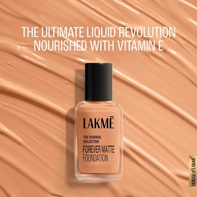 Lakme: Forever Matte Foundation Coral Lakme: Forever Matte Foundation Coral