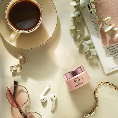 Lakme: 9 to 5 CC Mousse Beige Lakme: 9 to 5 CC Mousse Beige