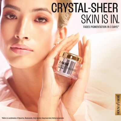 Lakme: Absolute Perfect Radiance Skin Brightening Light Creme 50gm Lakme: Absolute Perfect Radiance Skin Brightening Light Creme 50gm