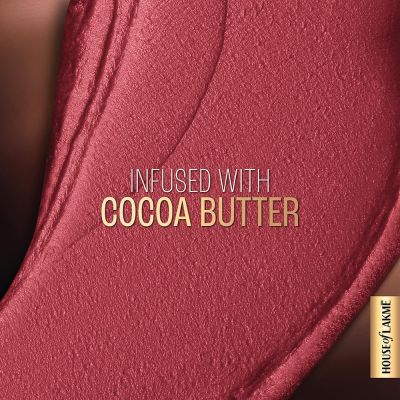 Lakme: Xtraordin-airy Lip Mousse Love struck Red Lakme: Xtraordin-airy Lip Mousse Love struck Red