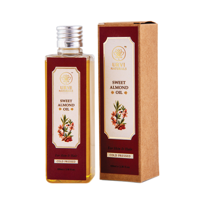 Urvi Naturals: Sweet Almond oil