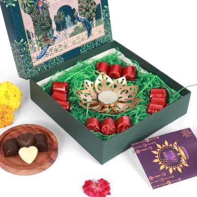 Foodcloud: Chocolate Diva Diwali Gift Box   350gm
