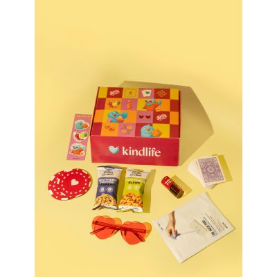 kindlife: Taash Party Box