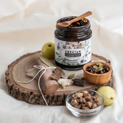 Amrutam: Amrutam Chawanprash- Ancient Ayurvedic Recipe for your Overall Health - 400 g