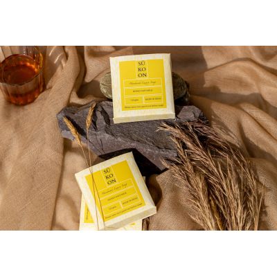 Sukoon: Honey Oats Milk Soap
