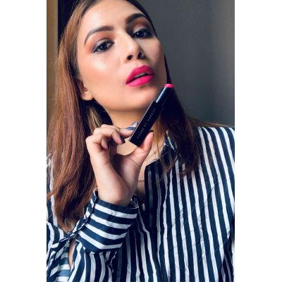 House of Makeup: Good On You Hydra Matte Lipstick - Fast & Fuchsious - 3.5gm