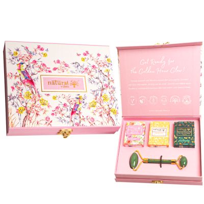 Natural Vibes: Glow Getter Gift Set with Jade Face Roller, Vitamin C Serum, Nirvana Flower Oil and Gold Beauty Elixir Oil