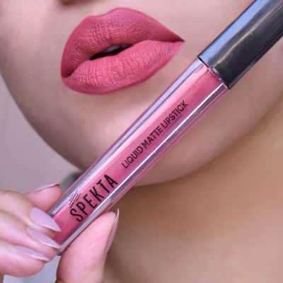 Spekta Cosmetics: Transfer-proof Matte Liquid Lipstick - 704 Showstopper - 8ml