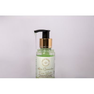 Pure by Priyanka: Aloe Cucumber face wash - 100 ml