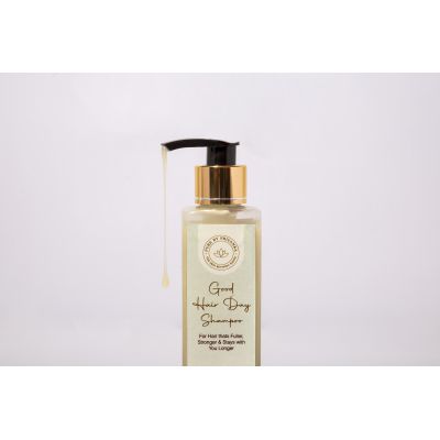 Pure by Priyanka: Good Hair Day Shampoo - 220 ml