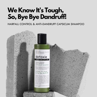 Detoxie: Anti-Dandruff & Flake Relief Capsicum Shampoo - 100 ml