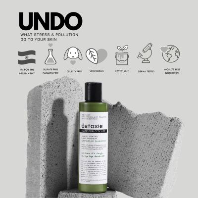 Detoxie: Anti-Dandruff & Flake Relief Capsicum Shampoo - 100 ml