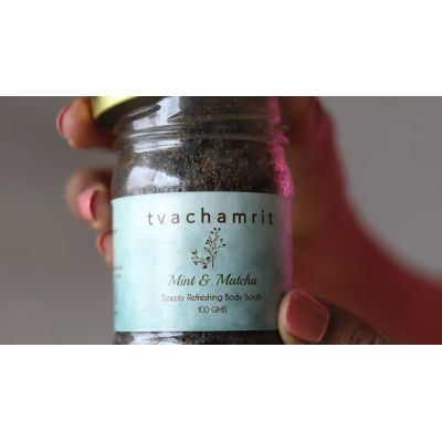 Tvachamrit: Mint & Matcha Body Scrub