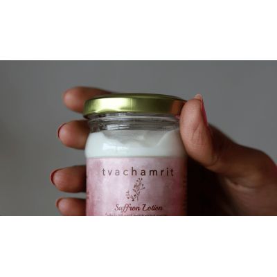 Tvachamrit: Saffron Lotion