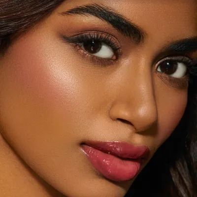 Simply Nam: Ultimate Timeless Lip Gloss - Wedding Night - Soft Berry