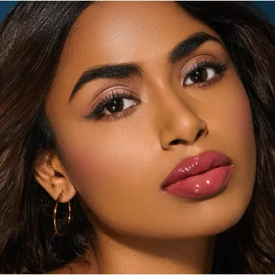 Simply Nam: Ultimate Timeless Lip Gloss - Wedding Night - Soft Berry