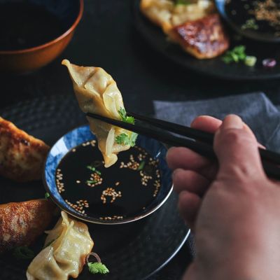 Blue Tribe Foods: Plant Based Chicken Momo - 280 gm