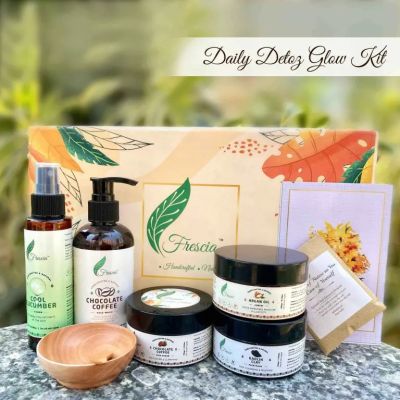 Frescia: Daily Detox Glow Kit