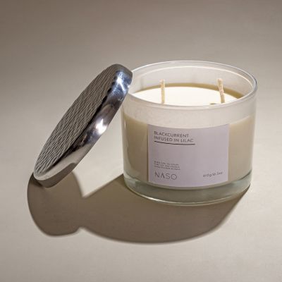 Naso Profumi: Blackcurrant infused in Lilac (Candle) - 610 gm