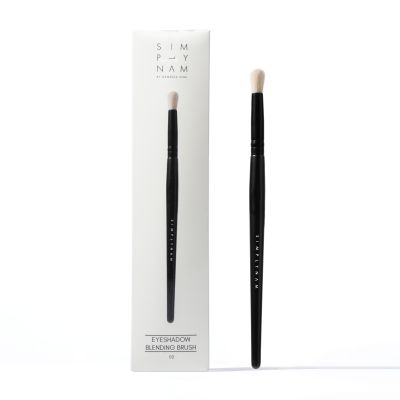 Simply Nam: Eyeshadow Blend Brush