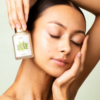 Indulgeo Essentials: UFF Detox Dry Facial Cleanser - 60gm