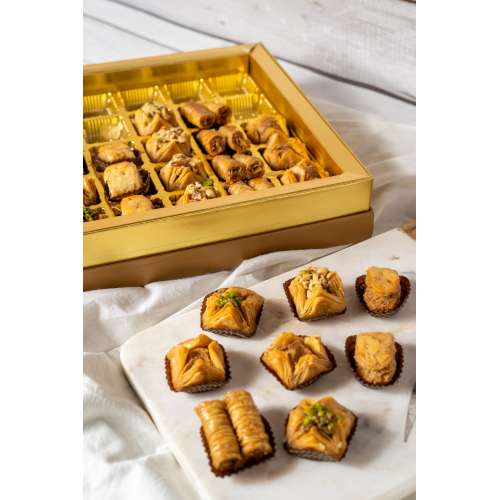 Foodcloud: Assorted Turkish Baklava Gift Box