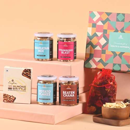 Omay Foods: Wonderful Delights Gift Box Omay Foods: Wonderful Delights Gift Box