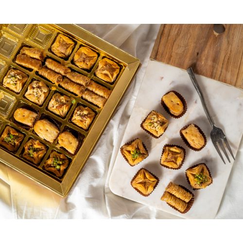 Foodcloud: Assorted Turkish Baklava Gift Box