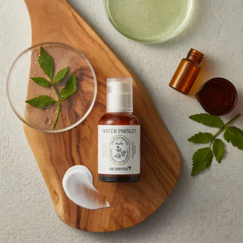 Skinfood: Pantothenic Water Parsley Silence Essence - 50ml