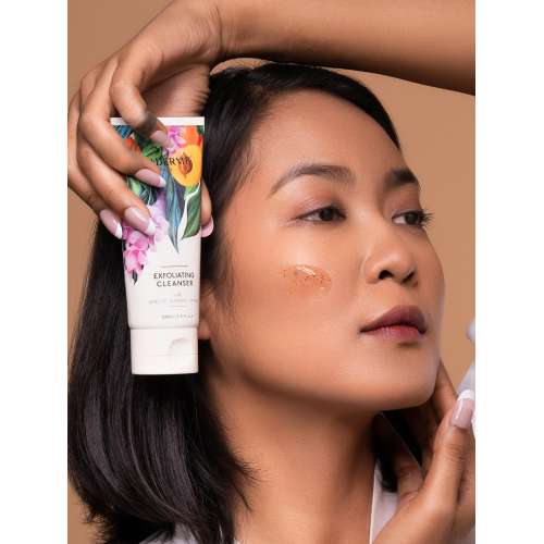 LuxaDerme: Exfoliating Cleanser 100ml