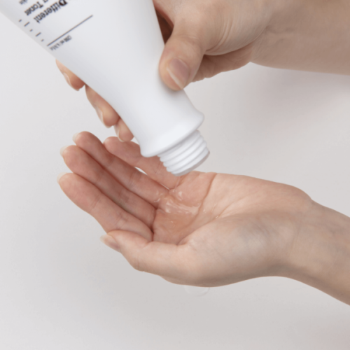 Dr. Different: Scaling Toner (For Normal & Dry Skin)- 200ml