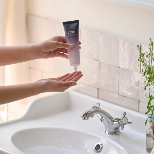 Haruharu Wonder: Black Rice Moisture 5.5 Soft Cleansing Gel 100 ml