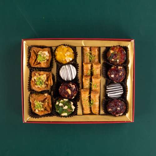 The Baklava Box: Forest Festive Assorted Baklava & Indian Fusion Box - 350gm