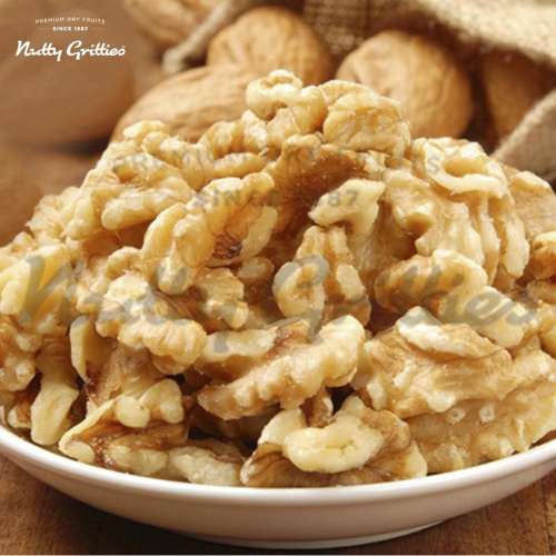 Nutty Gritties: California Walnut Kernels, Rich in Omega 3 - 400g (2 Pack of 200g each)