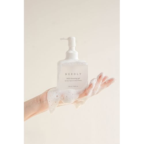 Needly: Mild cleansing gel 235ml Needly: Mild cleansing gel 235ml
