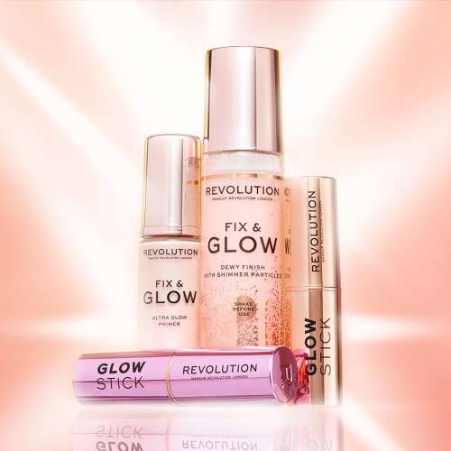 Makeup Revolution: Fix & Glow Fixing Spray Makeup Revolution: Fix & Glow Fixing Spray