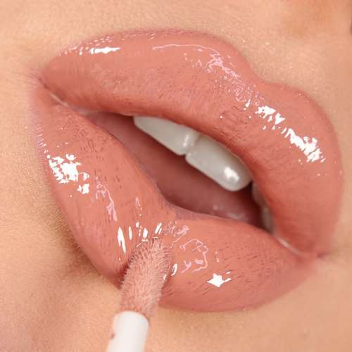 Makeup Revolution: Relove Baby Gloss Sugar